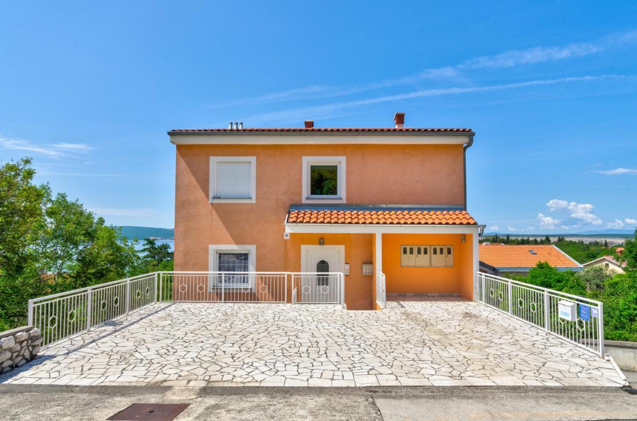 Juanita Dramalj Exterior foto